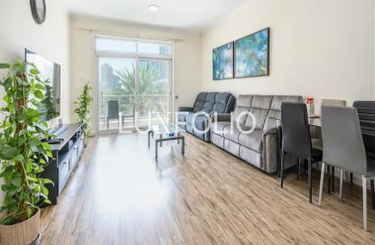 Apartment - 2 Bedrooms - 3 Bathrooms for sale in GR Una - Una - The Views - Dubai