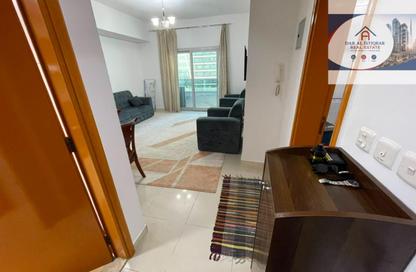 Apartment - 1 Bedroom - 2 Bathrooms for rent in Al Khan Lagoon Tower - Al Khan Lagoon - Al Khan - Sharjah