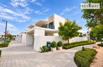 Townhouse - 4 - 5 for rent in Elora - The Valley - Dubai
