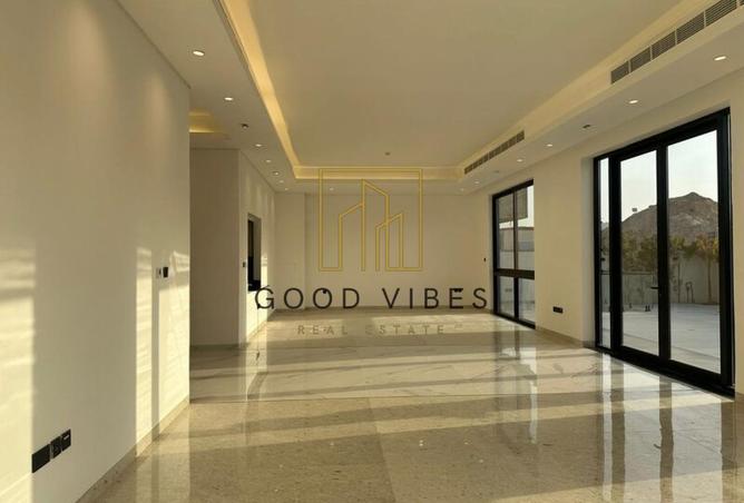 74627270 - Property Image 3