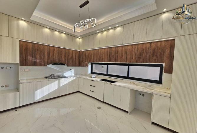 81522010 - صورة العقار 3