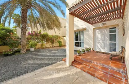 Villa - 3 Bedrooms - 3 Bathrooms for rent in Meadows 9 - Meadows - Dubai