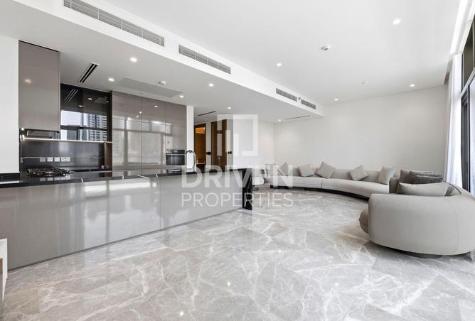 87862498 - Property Image 2