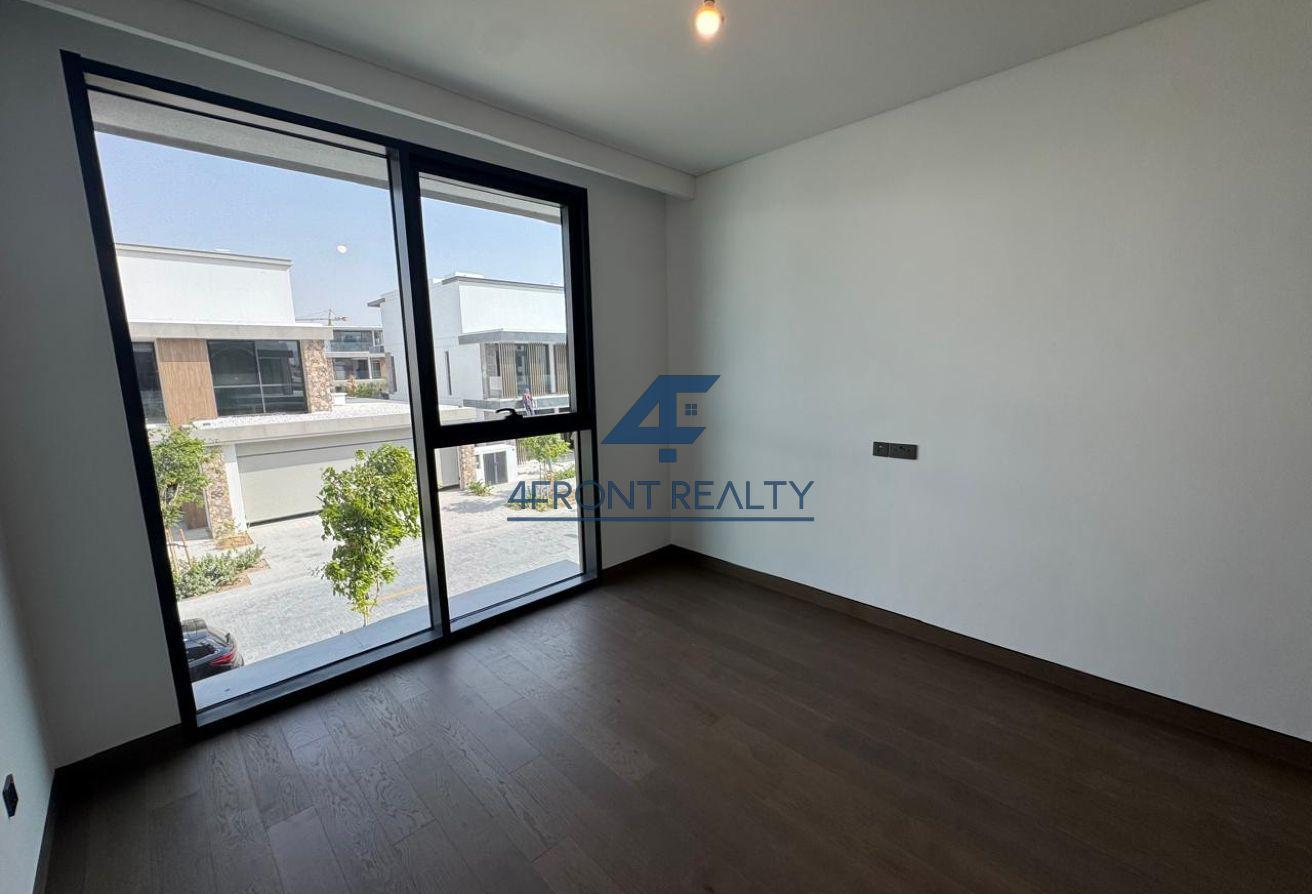 Move In Ready | Upgraded | View Now photo 8