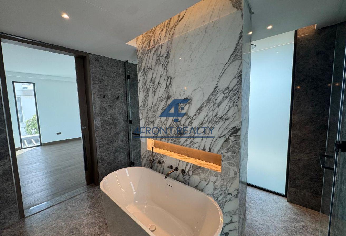 Move In Ready | Upgraded | View Now photo 9