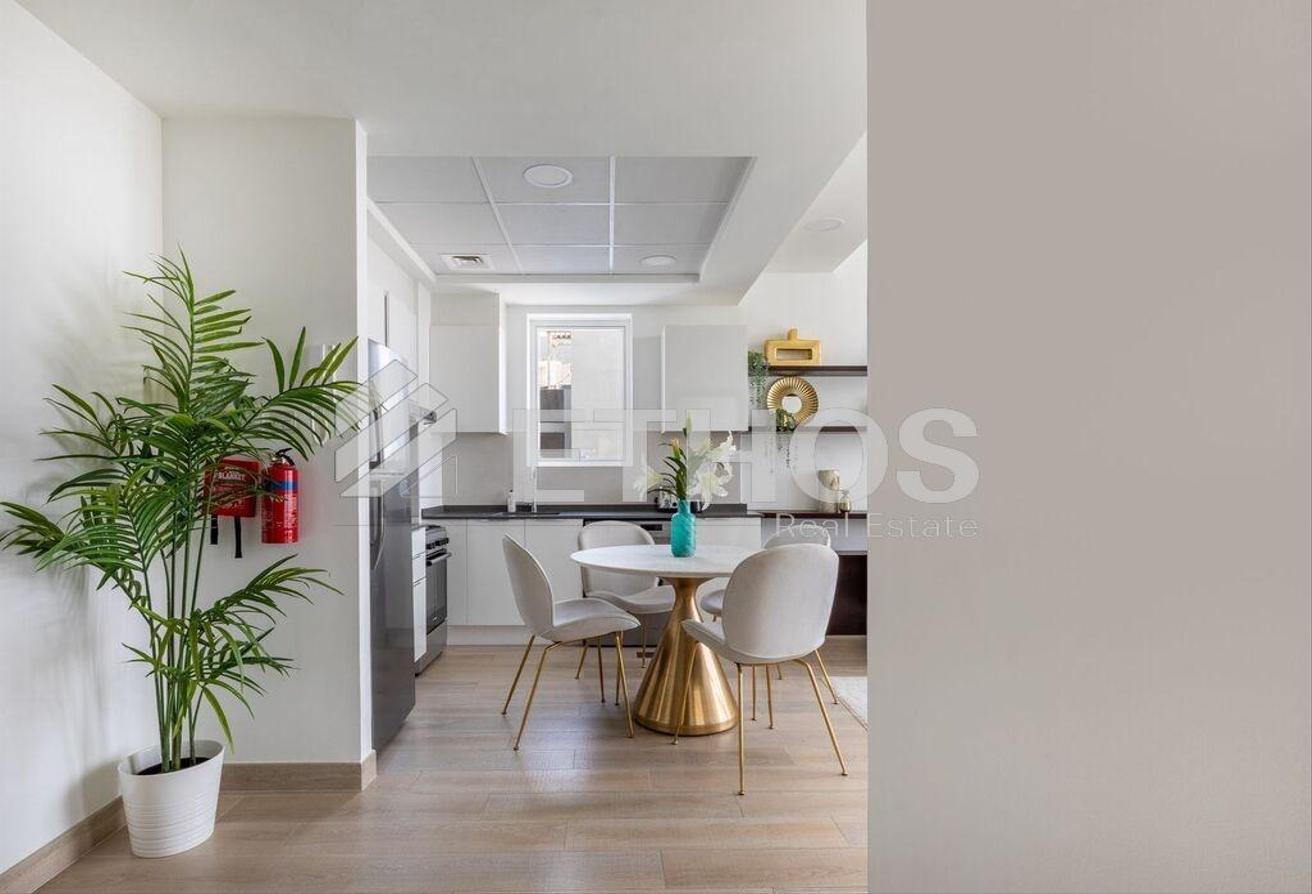 High Floor | Fully Furnished | Modern Finishing photo 5