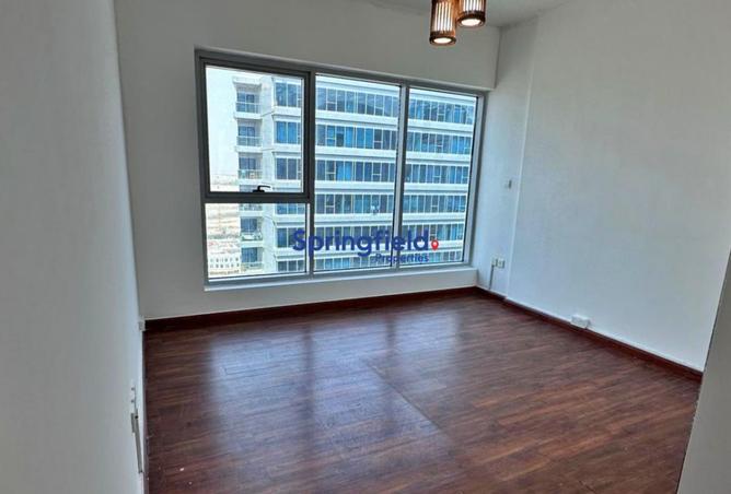 112750464 - Property Image 2