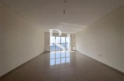 Apartment - 2 Bedrooms - 3 Bathrooms for rent in RAK Tower - Marina Square - Al Reem Island - Abu Dhabi