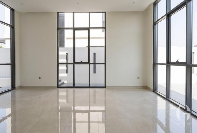 126103207 - Property Image 3