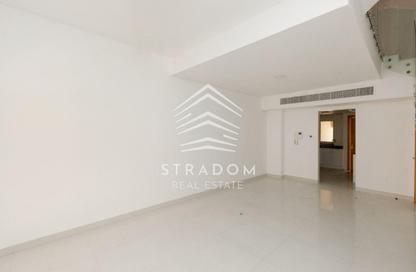 Villa - 3 Bedrooms - 4 Bathrooms for sale in Valencia Park - District 15 - Jumeirah Village Circle - Dubai