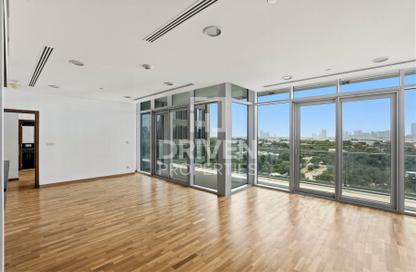 Apartment - 3 Bedrooms - 3 Bathrooms for sale in Burj Daman - DIFC - Dubai