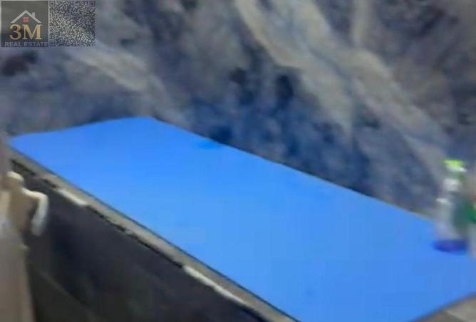 81122607 - Property Image 3