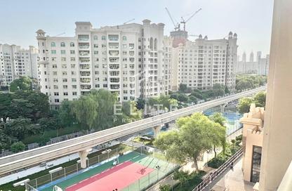 Apartment - 2 - 3 for rent in Golden Mile 9 - Golden Mile - Palm Jumeirah - Dubai