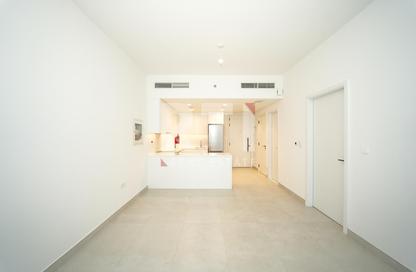 Apartment - 1 Bedroom - 2 Bathrooms for rent in Cubix Residences - District 12 - Jumeirah Village Circle - Dubai