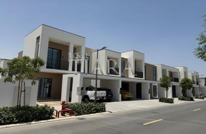 Villa - 3 Bedrooms - 4 Bathrooms for sale in Raya - Arabian Ranches 3 - Dubai