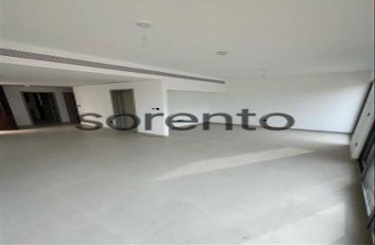Villa - 4 - 5 for sale in Aura 1 - Aura - Tilal Al Ghaf - Dubai