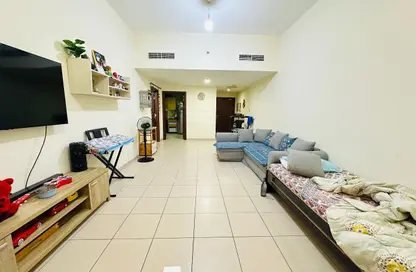 Apartment - 1 Bedroom - 2 Bathrooms for sale in Oakwood Residency - Dubai Production City (IMPZ) - Dubai