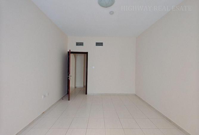 97380035 - Property Image 3
