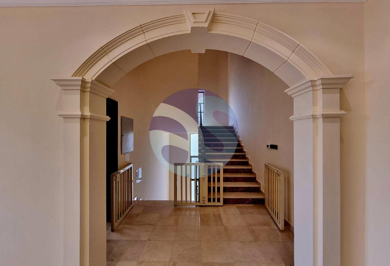 Luxury 5BR | Spacious Layout | Private Garden|Pool photo 4