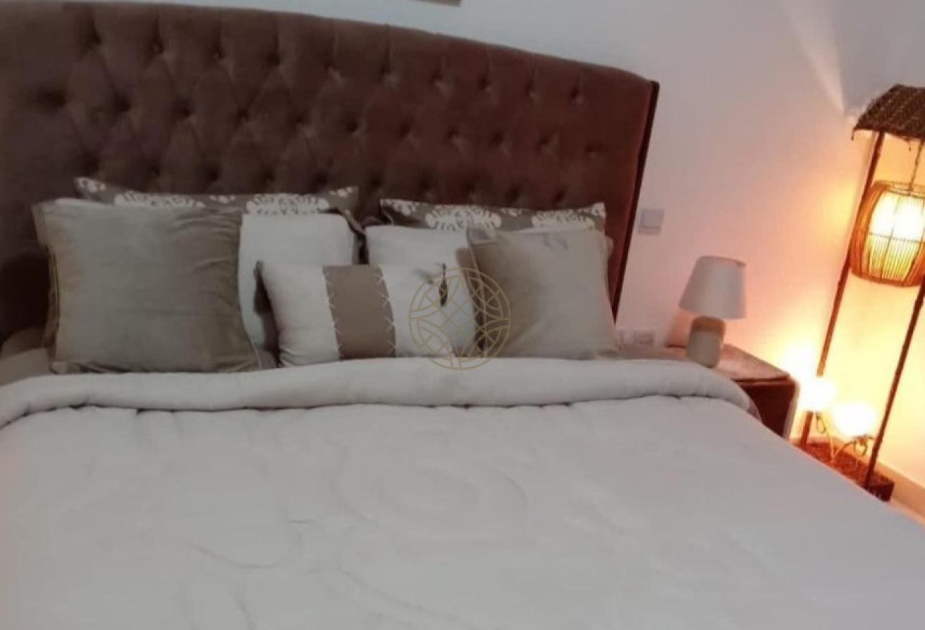Fully Furnished 1BR | 1,090 Sqft | Prime Location photo 6