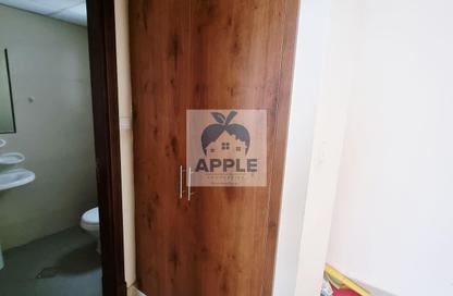 Apartment - 1 Bedroom - 2 Bathrooms for rent in Muwaileh 29 Building - Muwaileh - Sharjah
