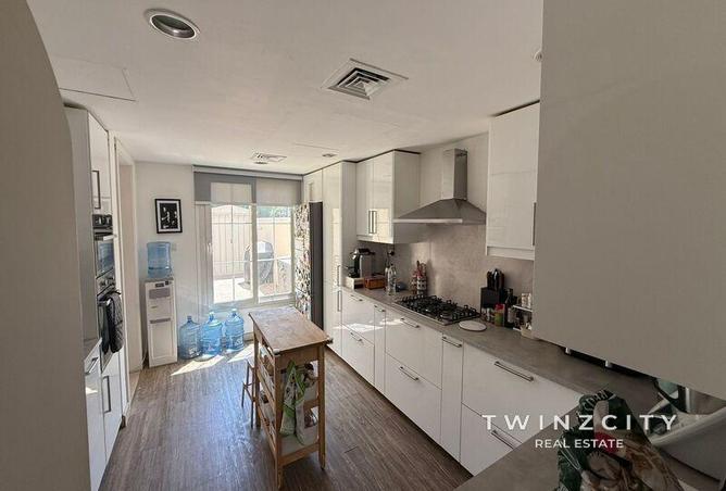 103238652 - Property Image 2