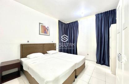 Apartment - 3 Bedrooms - 4 Bathrooms for rent in Al Khaili Building - Al Zahiyah - Abu Dhabi