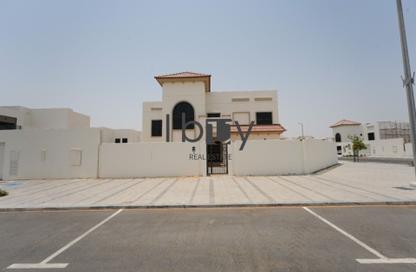 Villa - 6 - 7+ for rent in Fay Alreeman - Al Shamkha - Abu Dhabi