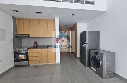 Apartment - Studio - 1 Bathroom for rent in Al Mamsha - Muwaileh - Sharjah