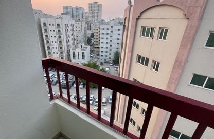 Apartment - Studio - 1 for rent in Al Nabaa Building - Al Naba'ah - Al Sharq - Sharjah