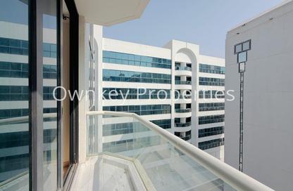 Apartment - Studio - 1 Bathroom for rent in Golden Sands 6 - Al Mankhool - Bur Dubai - Dubai