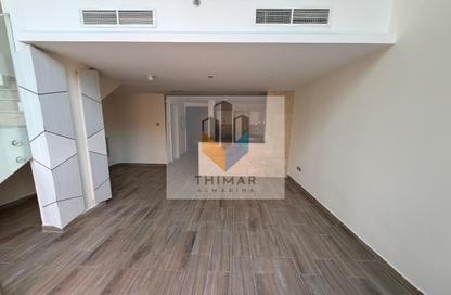 Apartment - 1 Bedroom - 2 Bathrooms for rent in Flamingo Building - District 15 - Jumeirah Village Circle - Dubai