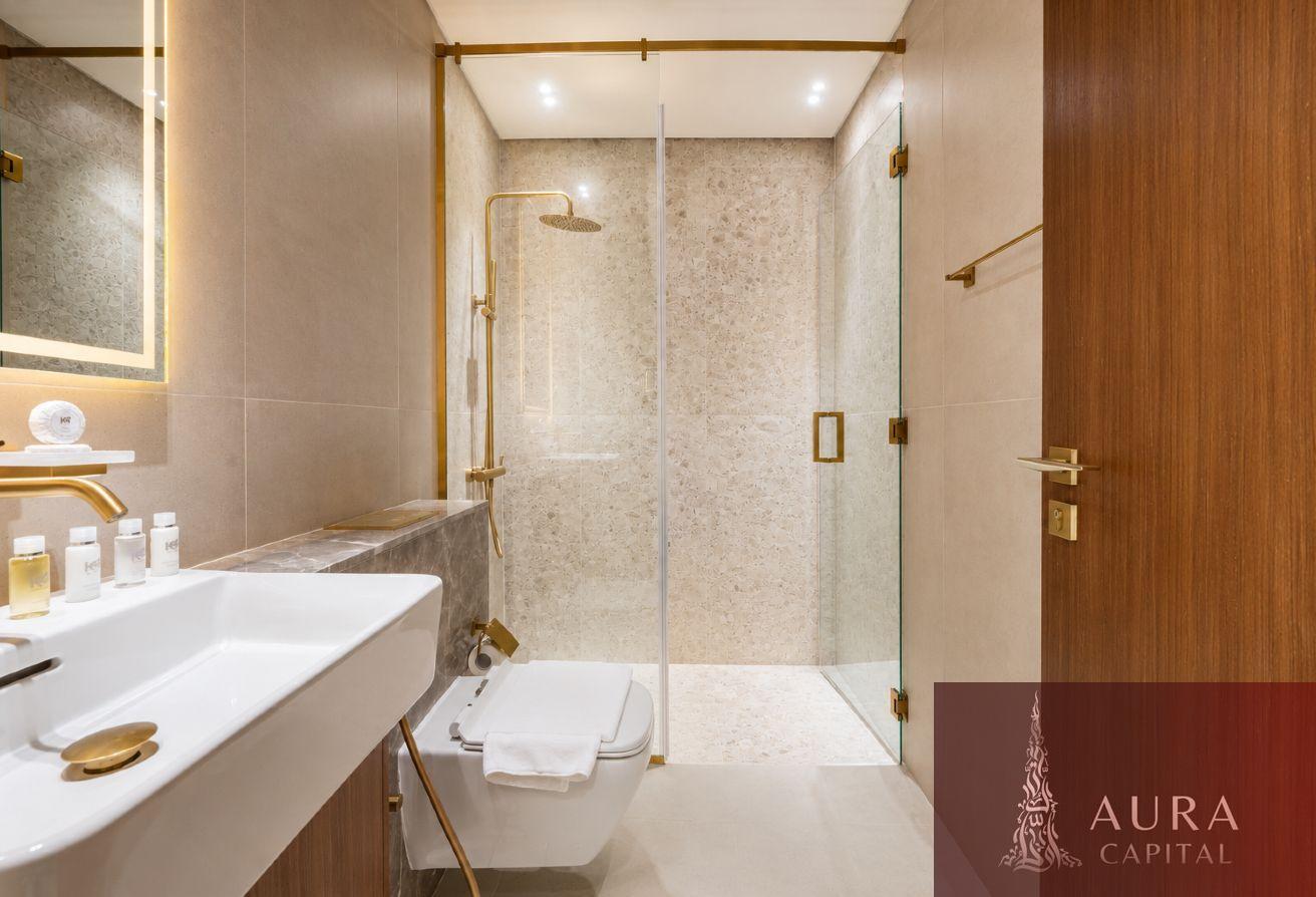 Burj View | Private Jacuzzi | Exquisite Furniture photo 11