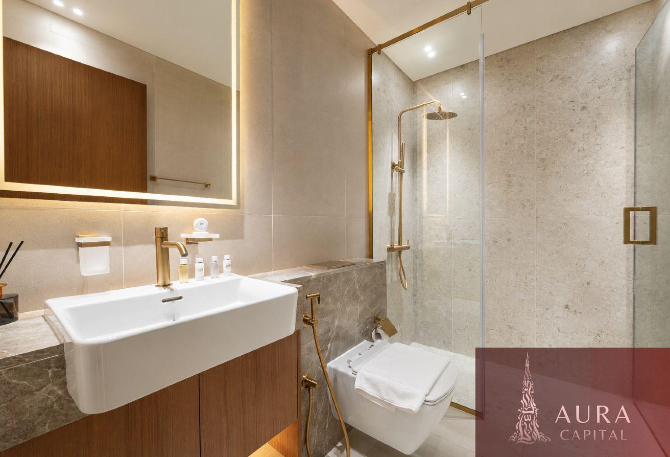 Burj View | Private Jacuzzi | Exquisite Furniture photo 10
