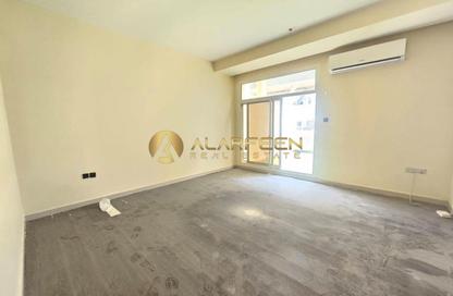 Villa - 4 - 6 for rent in Goldenwoods Villas - District 10 - Jumeirah Village Circle - Dubai