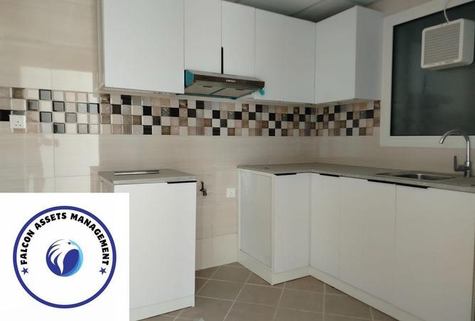 58585461 - Property Image 3