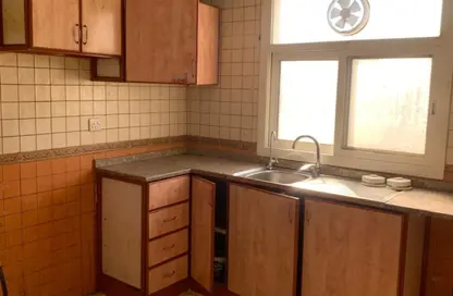 شقة - 2 غرف نوم - 1 حمام للايجار في النباعة - الشارقة