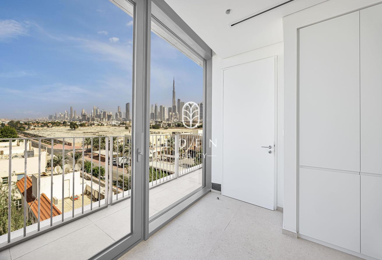 1BR | Burj Khalifa View | Prime Location photo 5
