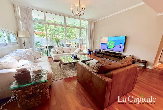 82383828 - Property Image 2