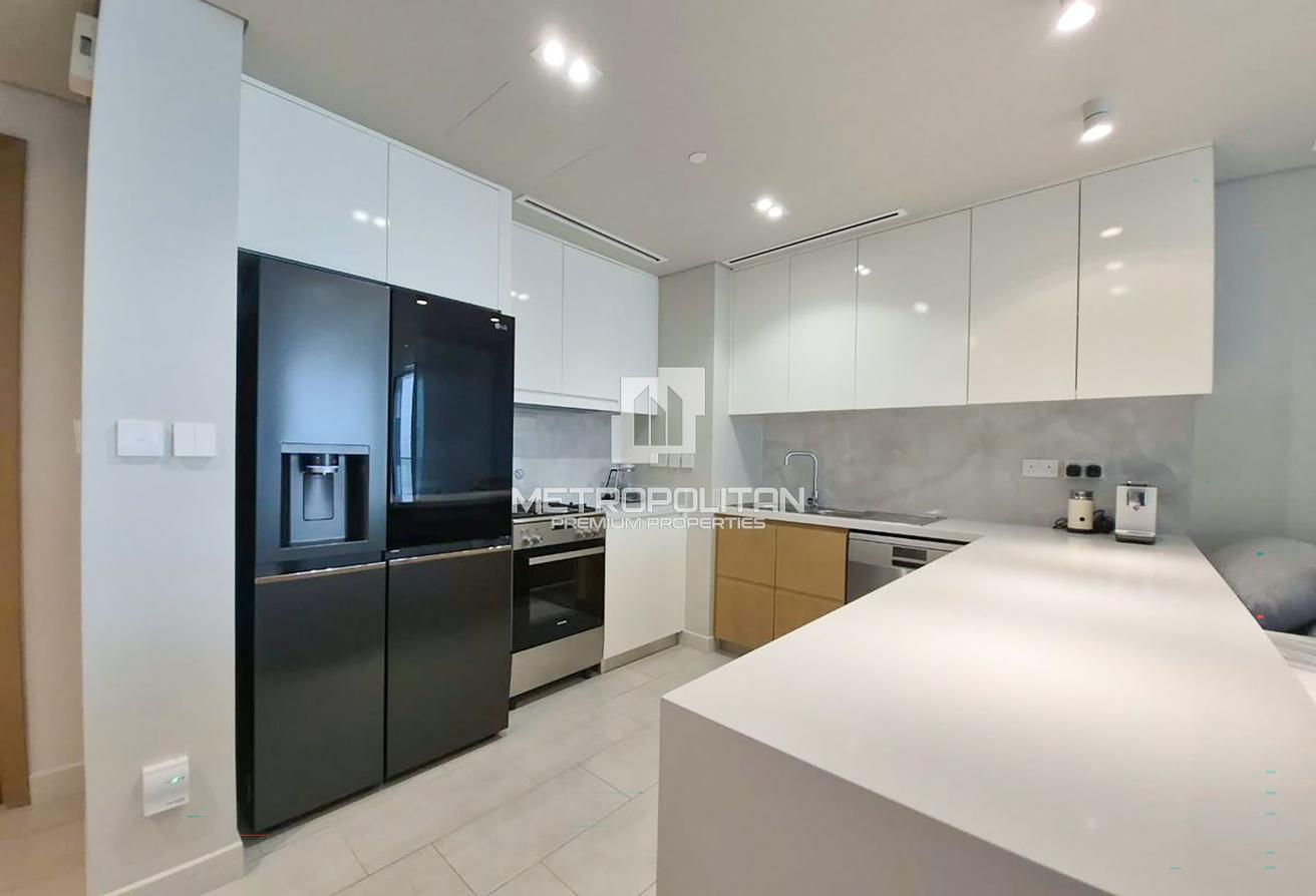 Furnished | Sea and Palm View | Upgraded Interior photo 21