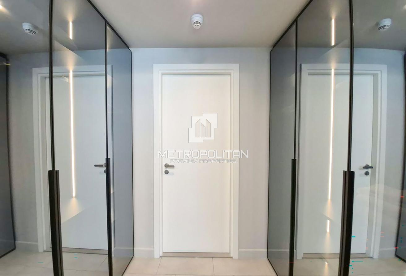 Furnished | Sea and Palm View | Upgraded Interior photo 8