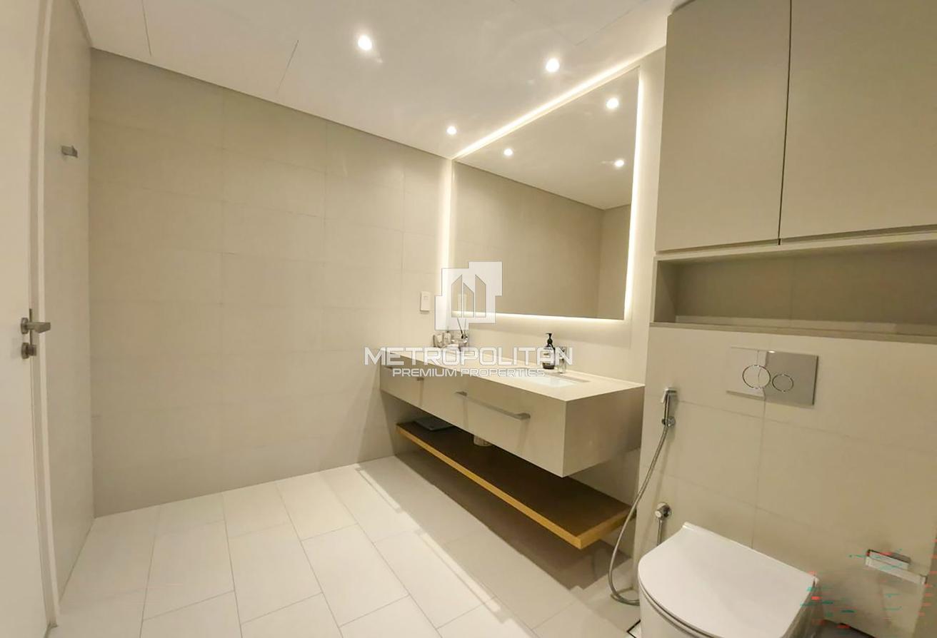 Furnished | Sea and Palm View | Upgraded Interior photo 18