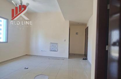 Apartment - 1 Bedroom - 1 Bathroom for rent in Al Majaz 3 - Al Majaz - Sharjah Apartment - 1 Bedroom - 1 Bathroom for rent in Al Majaz 3 - Al Majaz - Sharjah