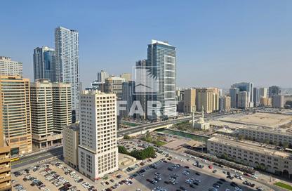 Apartment - 2 - 2 for rent in Riviera Tower - Al Khan Corniche - Al Khan - Sharjah