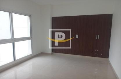 Apartment - Studio - 1 Bathroom for rent in Royal JVC Building - District 10 - Jumeirah Village Circle - Dubai Apartment - Studio - 1 Bathroom for rent in Royal JVC Building - District 10 - Jumeirah Village Circle - Dubai