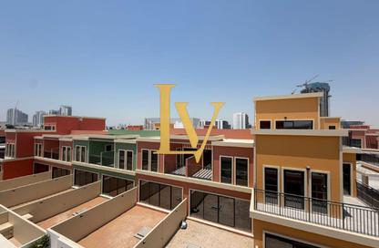 Villa - 5 Bedrooms - 6 Bathrooms for rent in Portofino - Damac Lagoons - Dubai