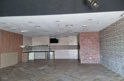 متجر - استوديو للايجار في المينا - دبي