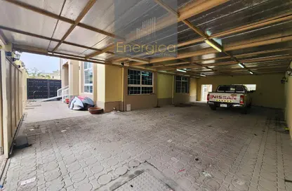 Villa - Studio - 5 Bathrooms for rent in Jumeirah 1 Villas - Jumeirah 1 - Jumeirah - Dubai