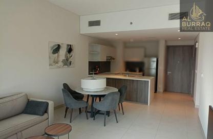 Apartment - 2 - 3 for rent in SOL Avenue - Business Bay - Dubai