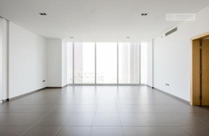 Compound - 3 Bedrooms - 4 Bathrooms for rent in Rolex Tower - Sheikh Zayed Road - Dubai